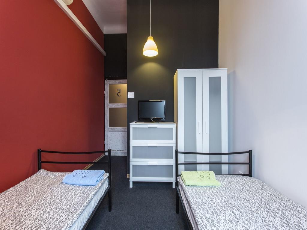 Mish Mash Hostel وارسو الغرفة الصورة