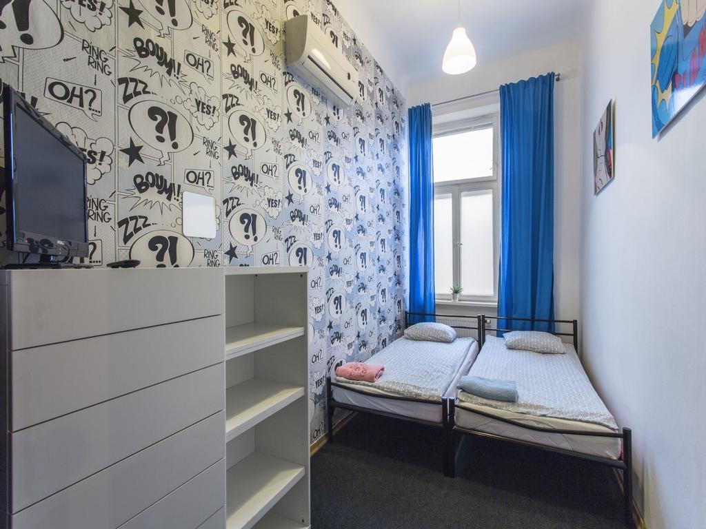 Mish Mash Hostel وارسو الغرفة الصورة