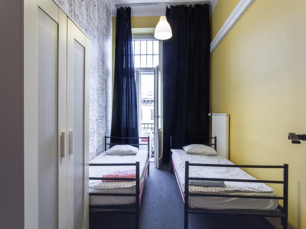 Mish Mash Hostel وارسو الغرفة الصورة